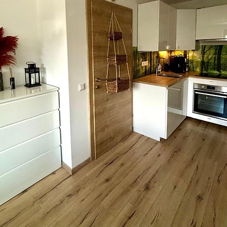 Schoene Wohnung Mit Terrasse Und Parkplatz Velden am Wörthersee Exterior foto